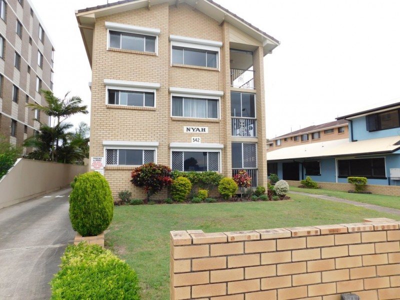 2/542 Marine Parade, Biggera Waters QLD 4216