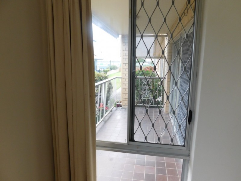 2/542 Marine Parade, Biggera Waters QLD 4216