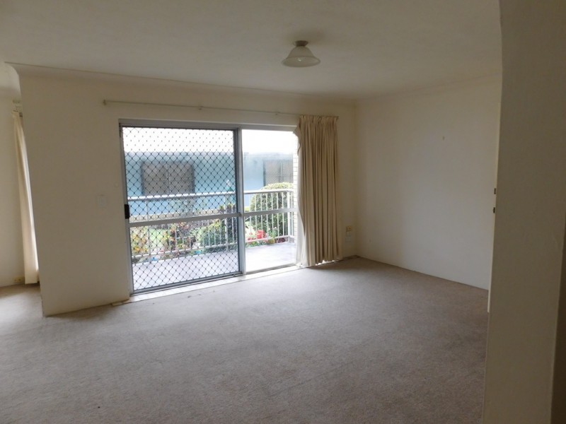2/542 Marine Parade, Biggera Waters QLD 4216