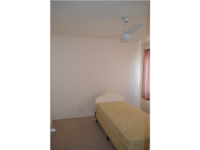 2/542 Marine Parade, Biggera Waters QLD 4216