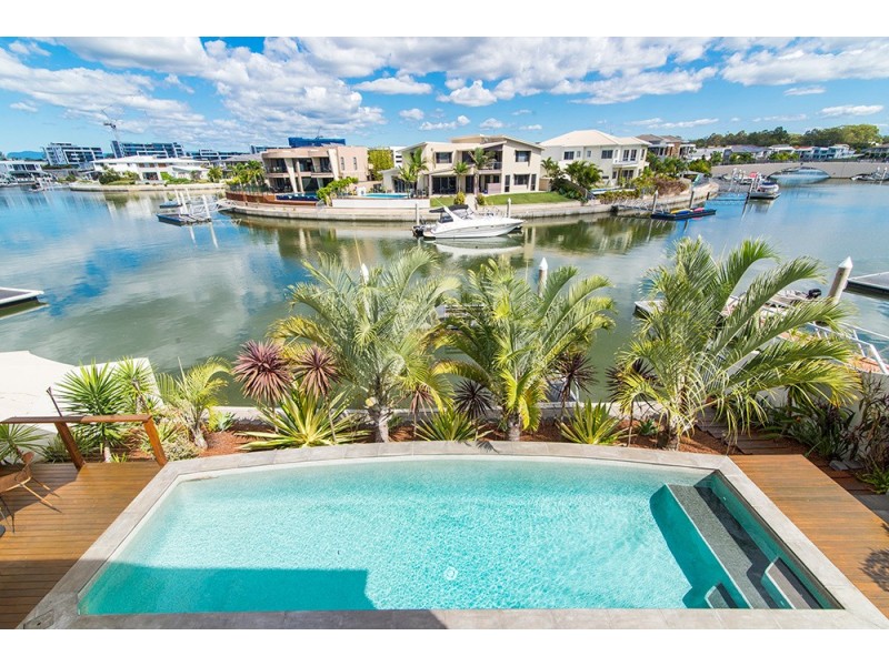 56 East Quay Drive, Biggera Waters QLD 4216