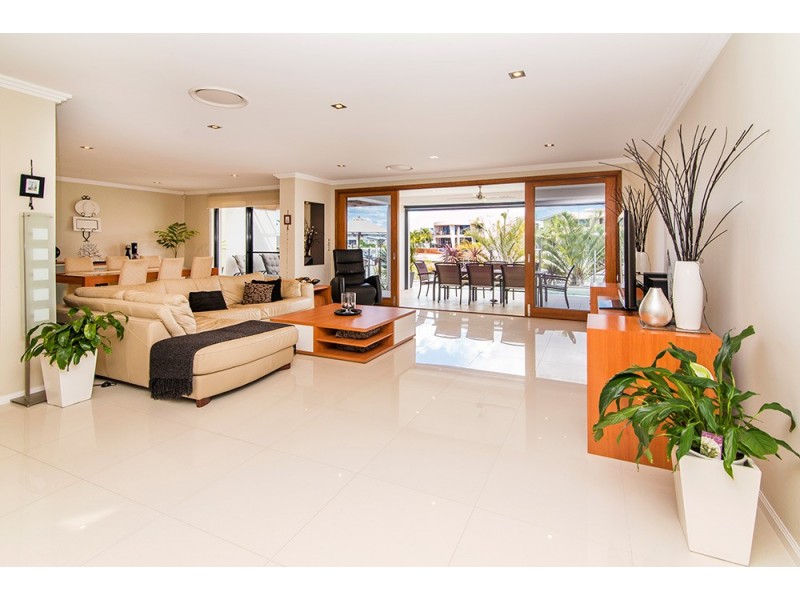 56 East Quay Drive, Biggera Waters QLD 4216