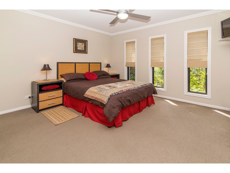 56 East Quay Drive, Biggera Waters QLD 4216