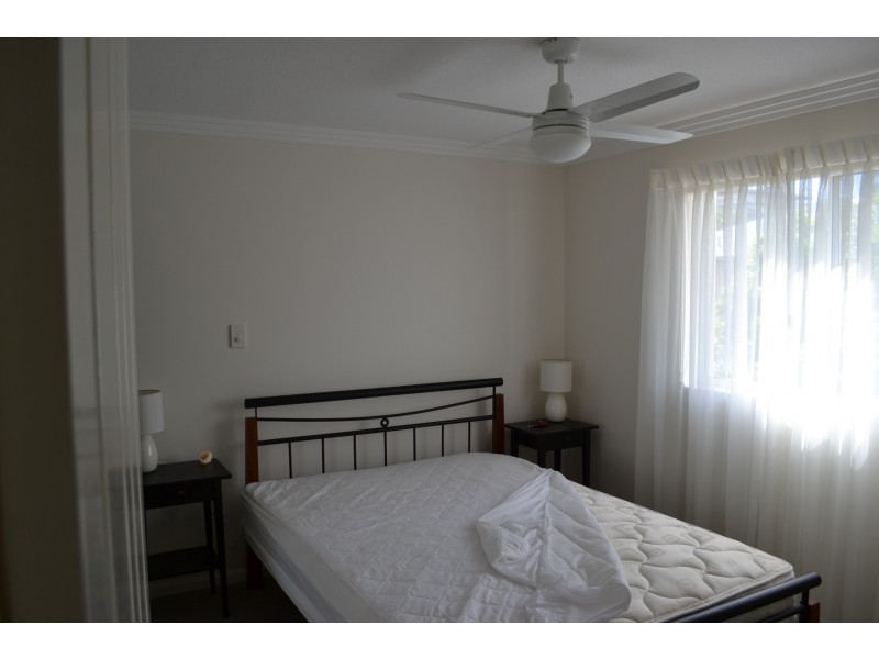 7/7 Whiting Street, Labrador QLD 4215
