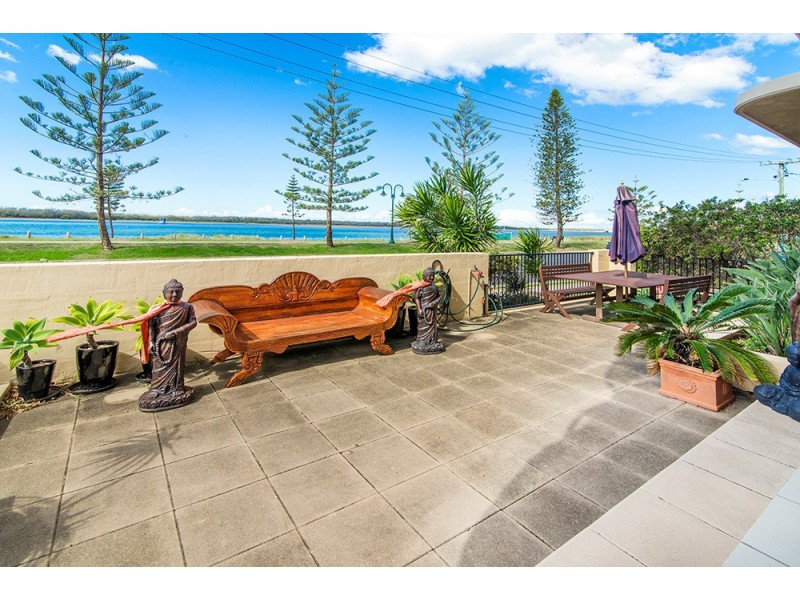 1/460 Marine Parade, Biggera Waters QLD 4216
