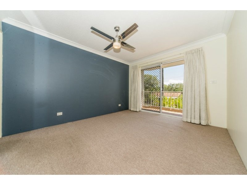 21/37 Bayview Street, Runaway Bay QLD 4216