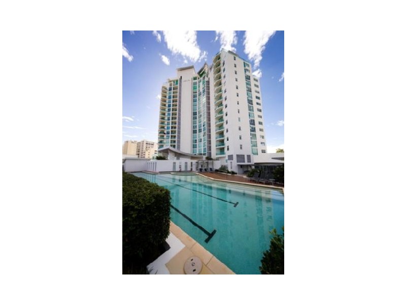 706/300 Marine Parade, Labrador QLD 4215