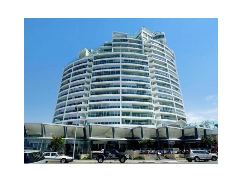 706/300 Marine Parade, Labrador QLD 4215