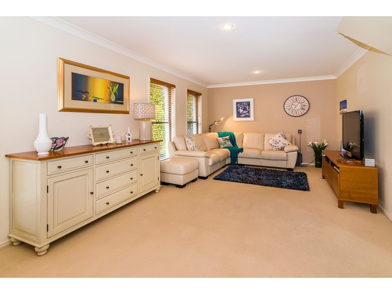 102A The Esplanade, Paradise Point QLD 4216