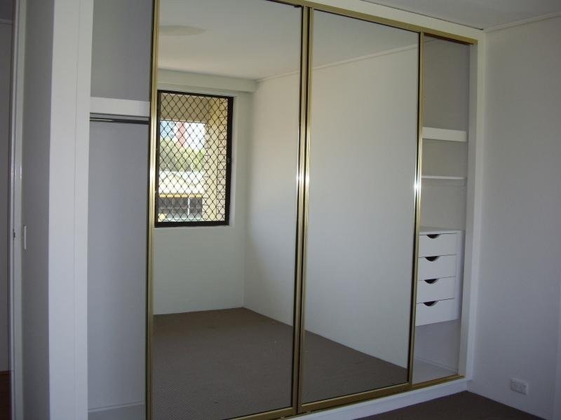 9/2 Marine Parade, Southport QLD 4215