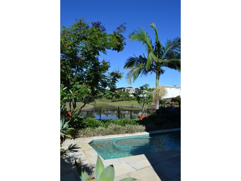 Villa 1, 2022 The Boulevard “Royal Pines”, Benowa QLD 4217