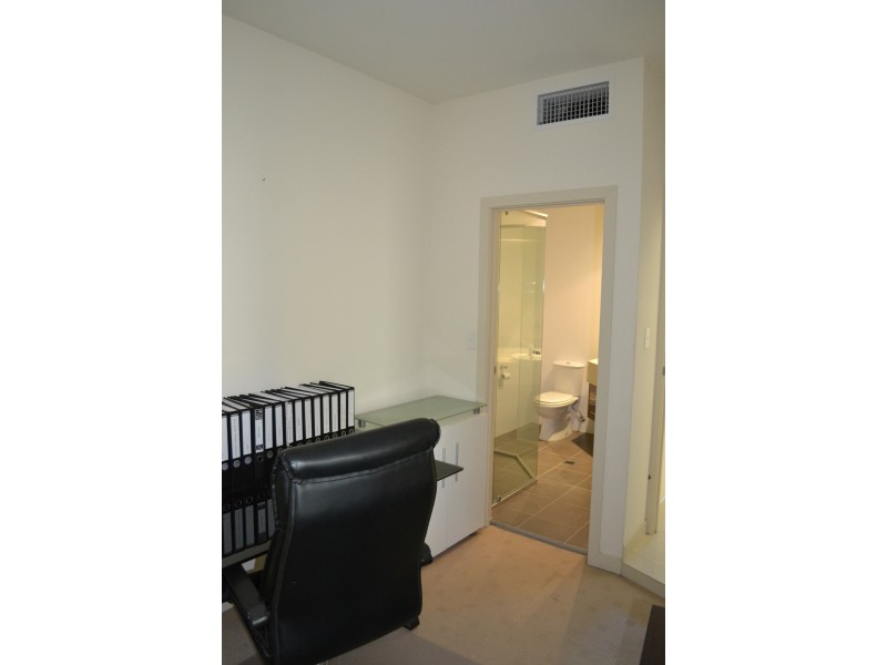 Villa 1, 2022 The Boulevard “Royal Pines”, Benowa QLD 4217