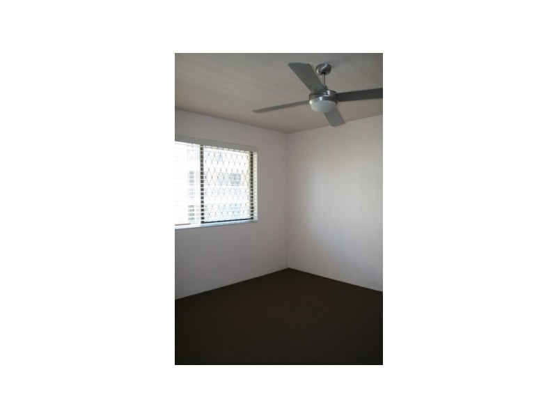 9/115 -117 Frank Street, Labrador QLD 4215