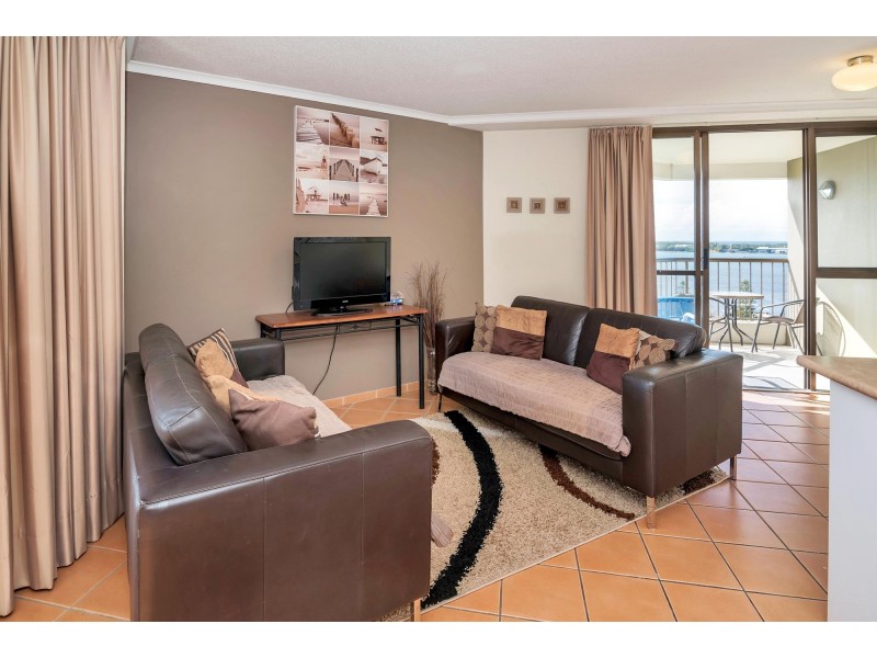 9A/114 Marine Parade, Southport QLD 4215