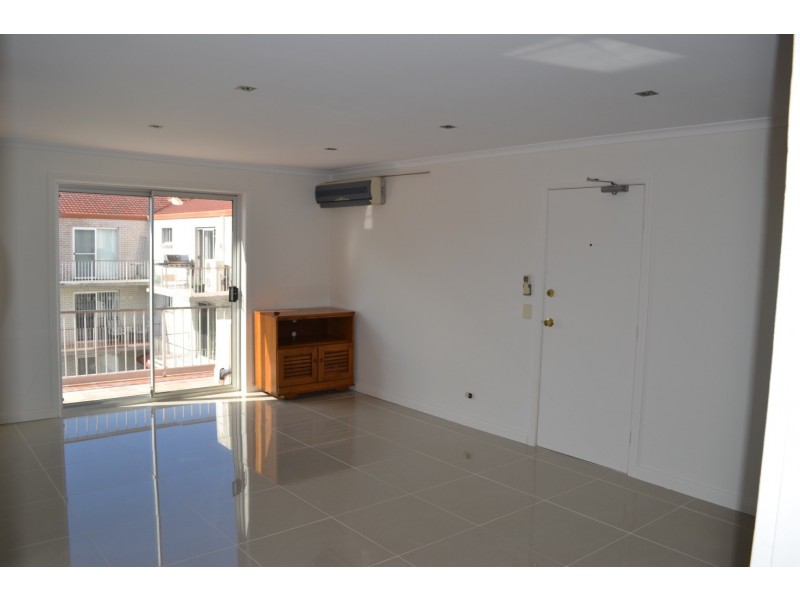 10/9 Loder Street, Biggera Waters QLD 4216