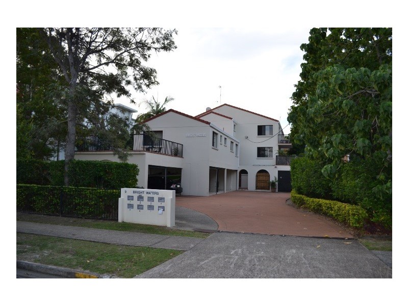4/9 Bright Ave, Labrador QLD 4215