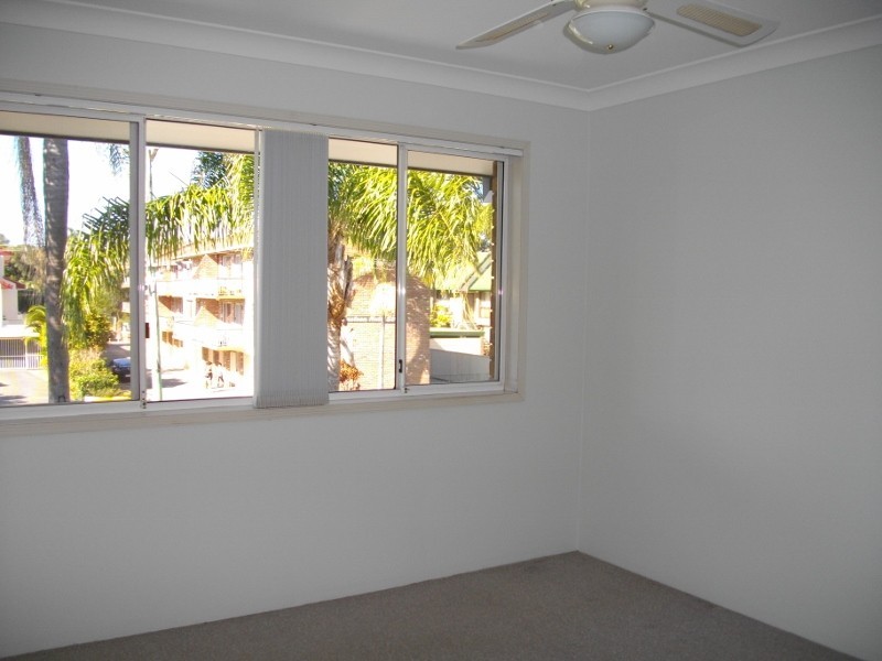 22/20 Huth Street, Labrador QLD 4215