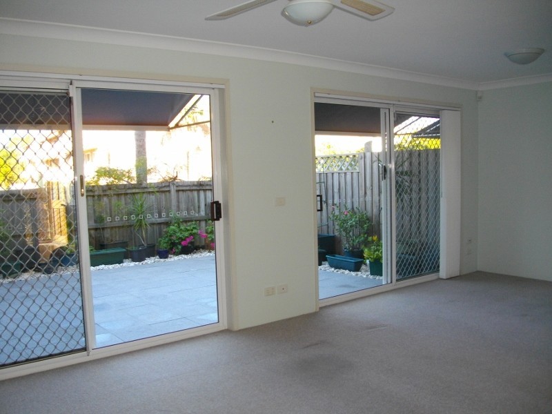 22/20 Huth Street, Labrador QLD 4215