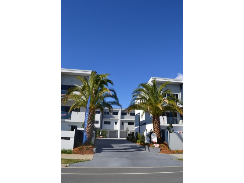 7/88 Broadwater Avenue, Hope Island QLD 4212