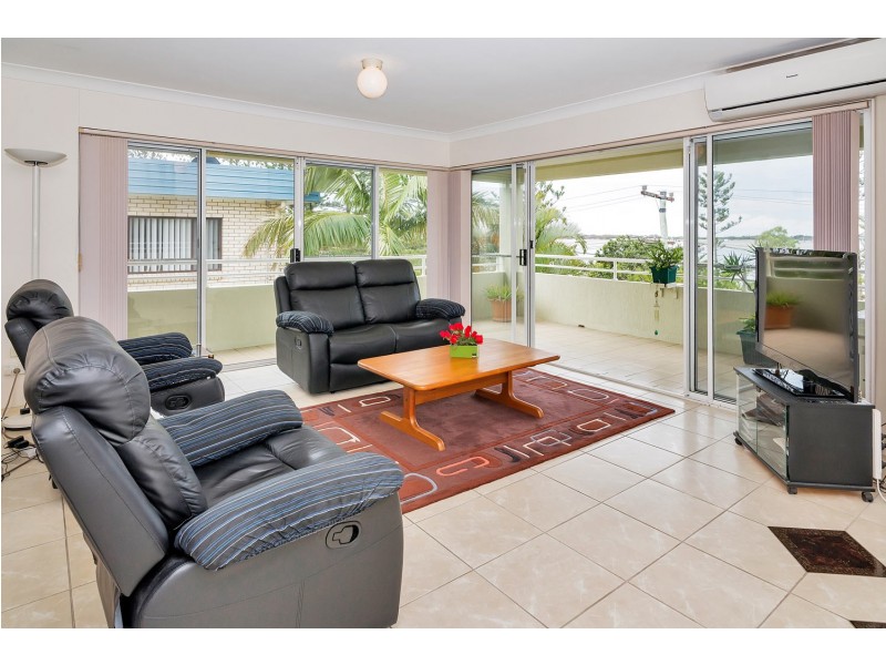 5/194 Marine Parade, Labrador QLD 4215