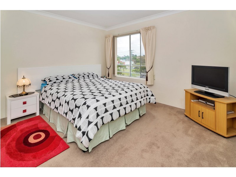 5/194 Marine Parade, Labrador QLD 4215