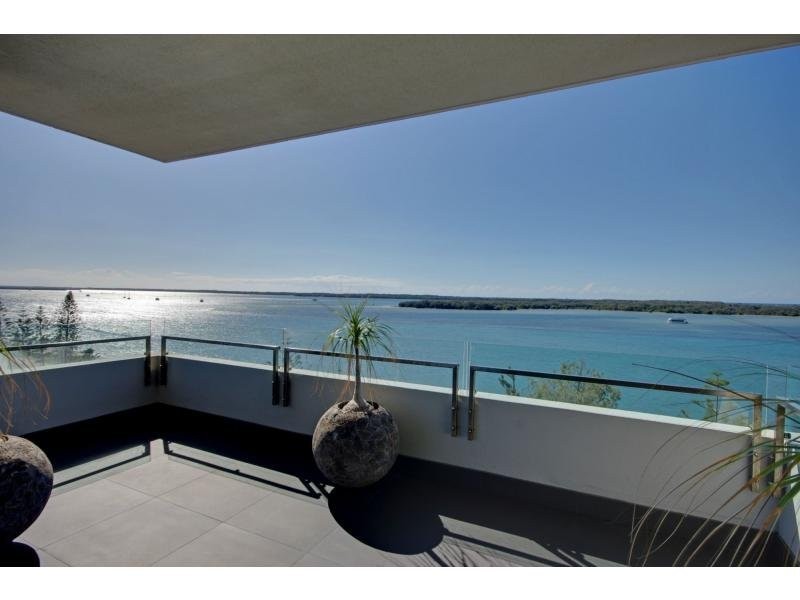 6/446 Marine Parade, Biggera Waters QLD 4216