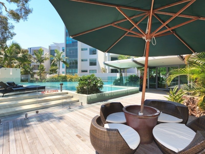 1I/28 Bayview Street, Runaway Bay QLD 4216