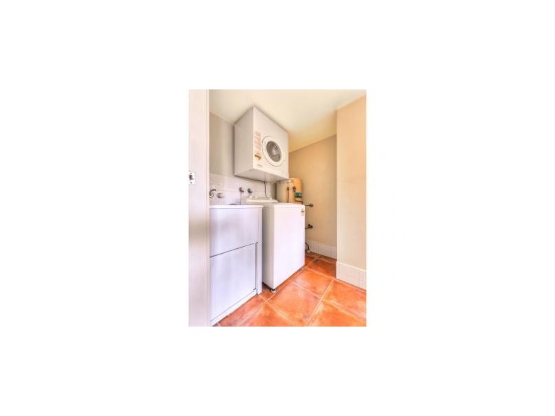 7/217 Scarborough Street, Southport QLD 4215