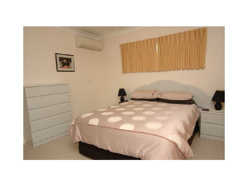 10 Hirono Court, Parkwood QLD 4214