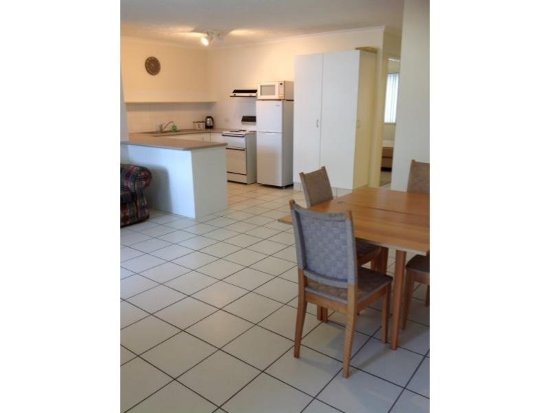 3/9 Bradford Street, Labrador QLD 4215