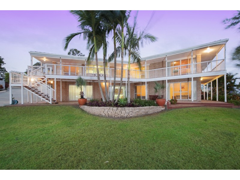 15 Lachlan Drive, Coomera QLD 4209