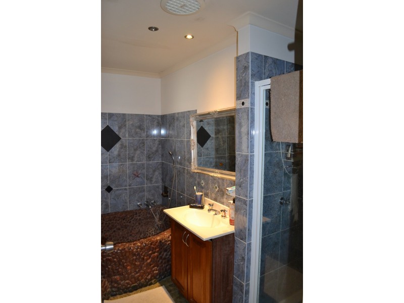 1/21 Stephenson Street, Labrador QLD 4215