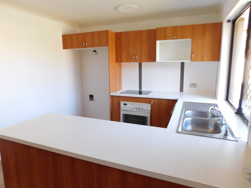 1/21 Stephenson Street, Labrador QLD 4215