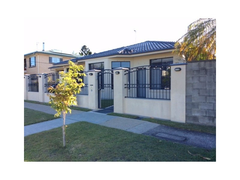 94 Muir Street, Labrador QLD 4215