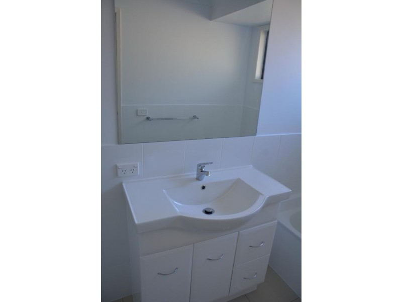 Labrador QLD 4215