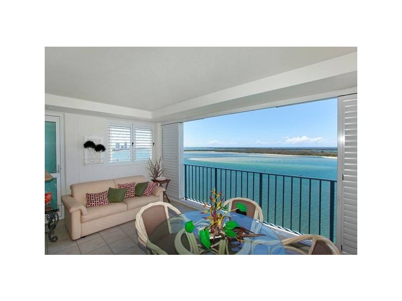 115/326 Marine Parade, Labrador QLD 4215