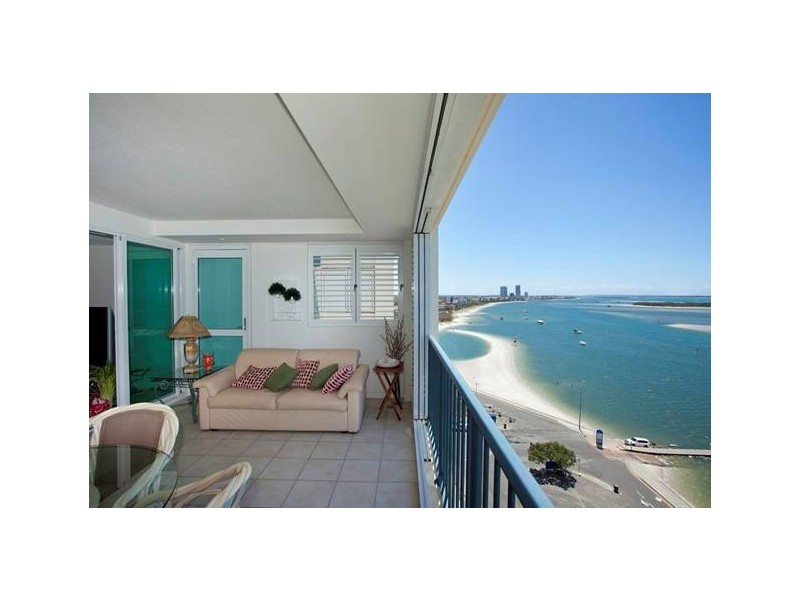 115/326 Marine Parade, Labrador QLD 4215
