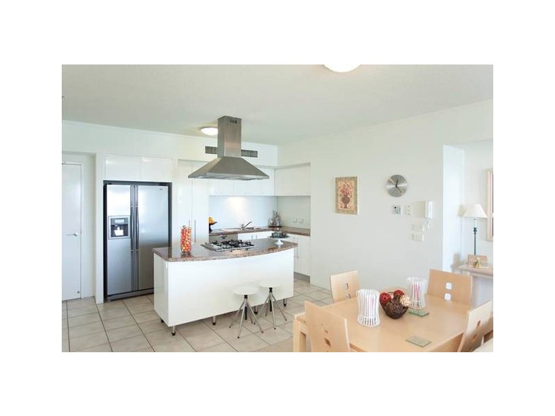 115/326 Marine Parade, Labrador QLD 4215