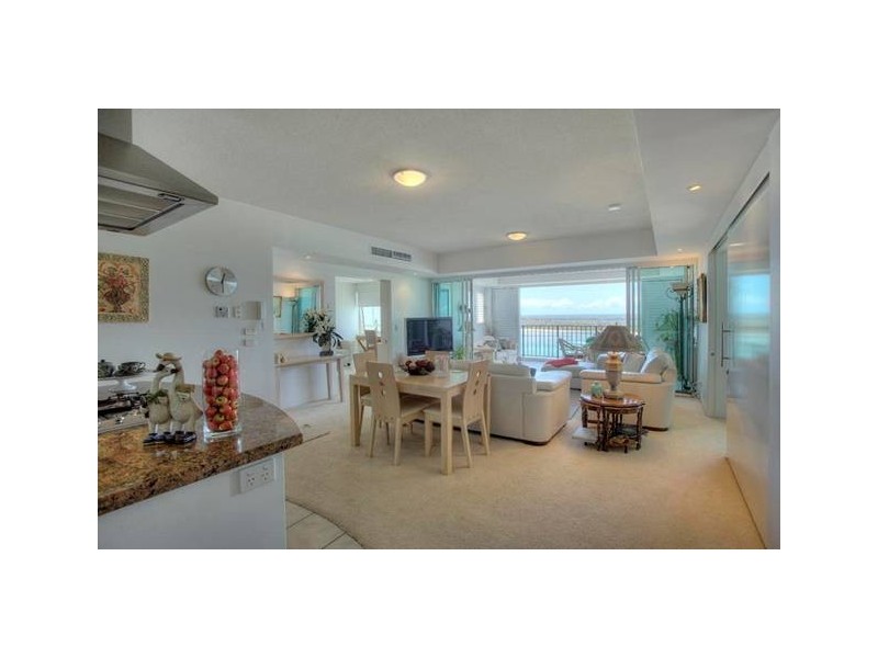 115/326 Marine Parade, Labrador QLD 4215