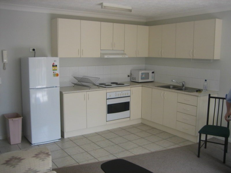 24/5-9 LLOYD STREET, Southport QLD 4215