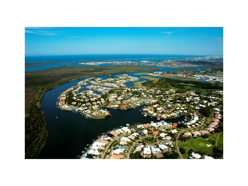 2305 Vardon Lane, Sanctuary Cove QLD 4212