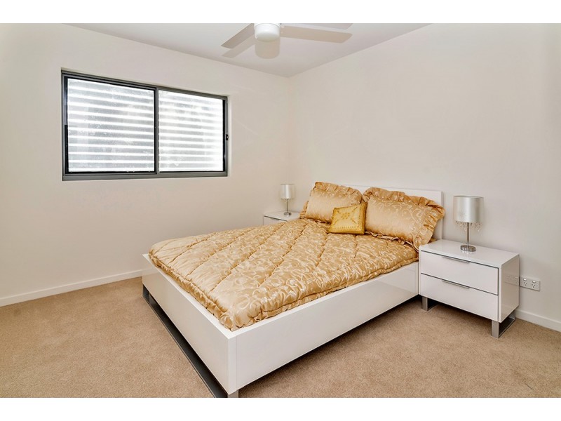20-23/4-6 Bradford Street, Labrador QLD 4215
