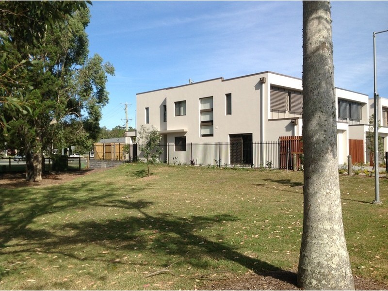 Coombabah QLD 4216