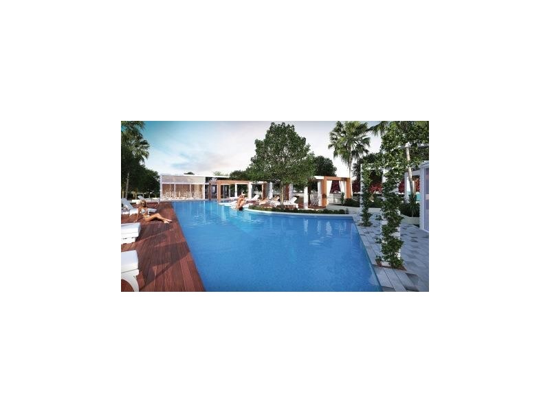 2/25-31 East  Quays Drive, Biggera Waters QLD 4216