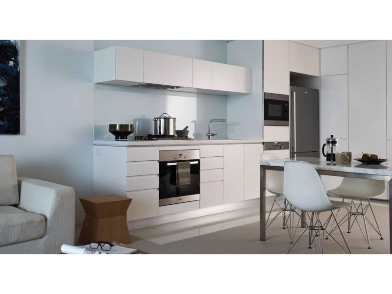 Broadbeach QLD 4218