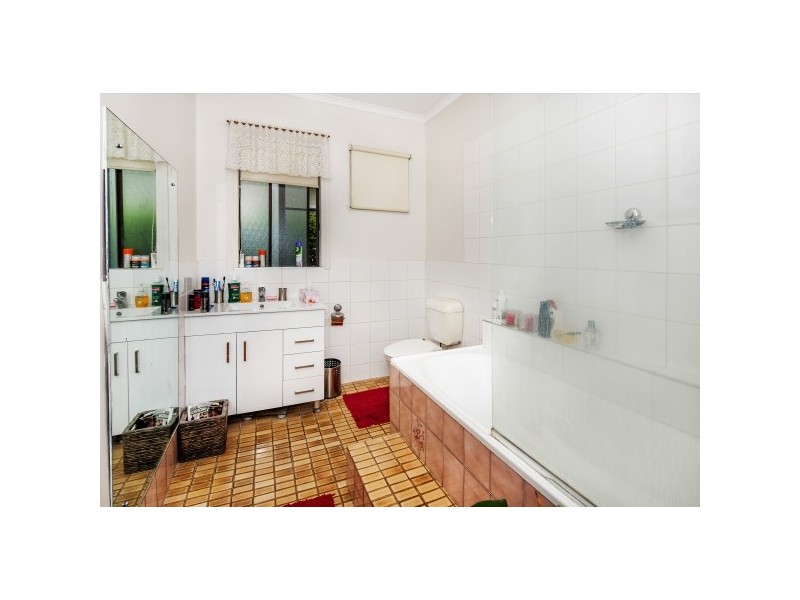 16-18 Meyer Street, Southport QLD 4215
