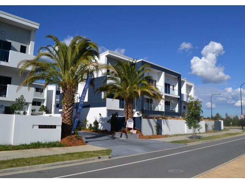 3/1 Mervyn Thomas Drive, Hope Island QLD 4212