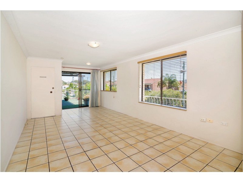 10/20 Whiting Street, Labrador QLD 4215