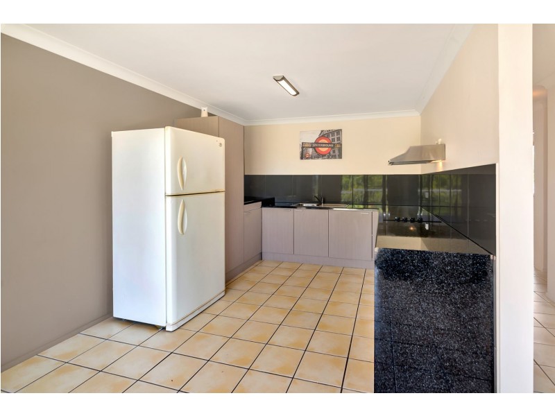 10/20 Whiting Street, Labrador QLD 4215