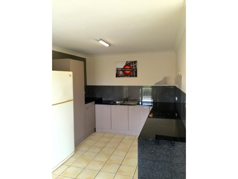 10/20 Whiting Street, Labrador QLD 4215